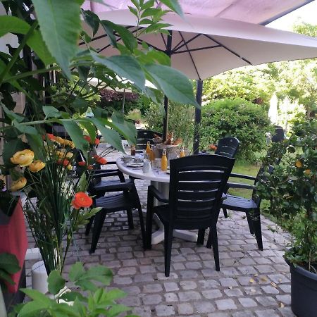 Bed and Breakfast La Boiserie Шенонсо Экстерьер фото