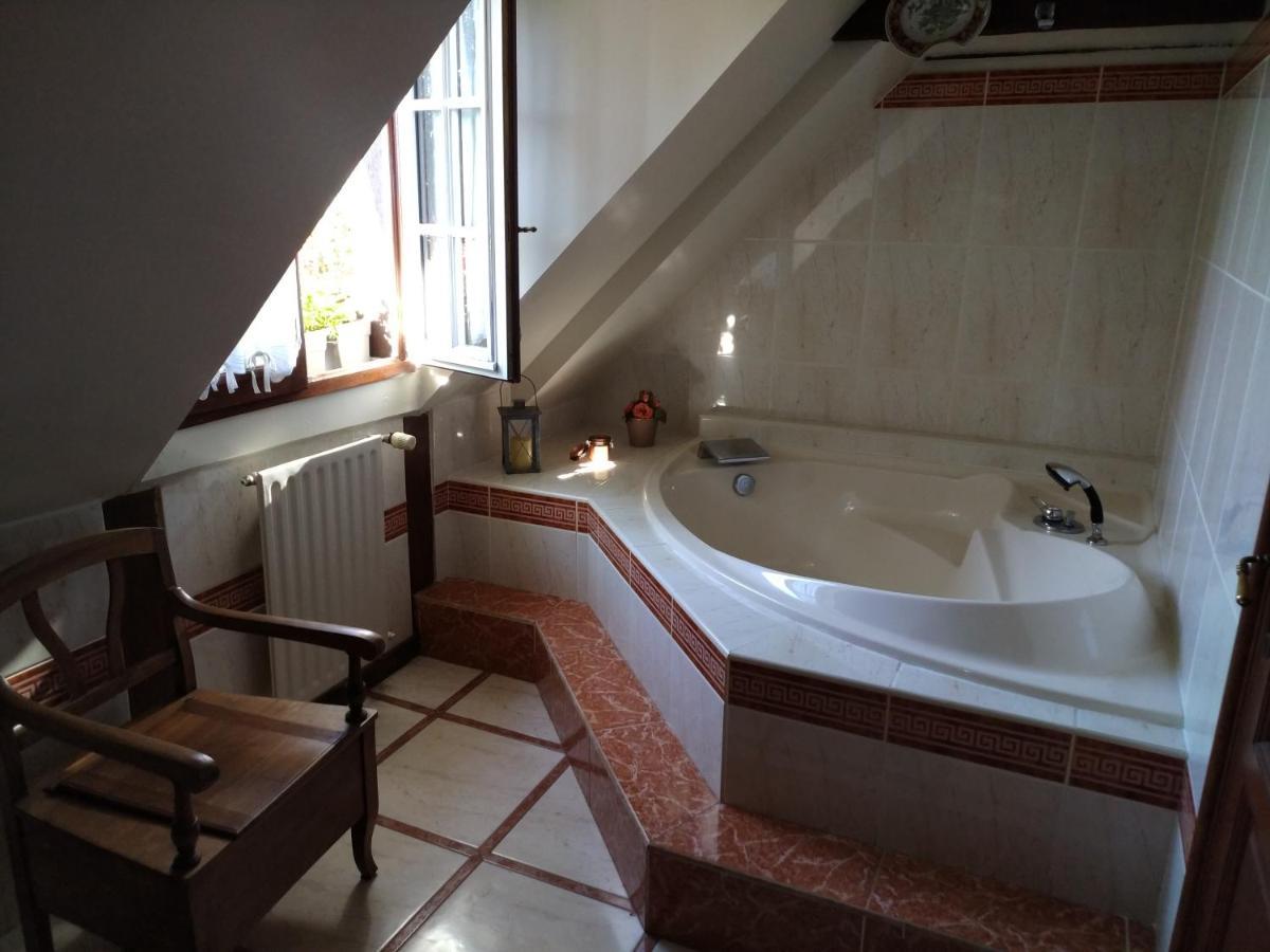 Bed and Breakfast La Boiserie Шенонсо Экстерьер фото